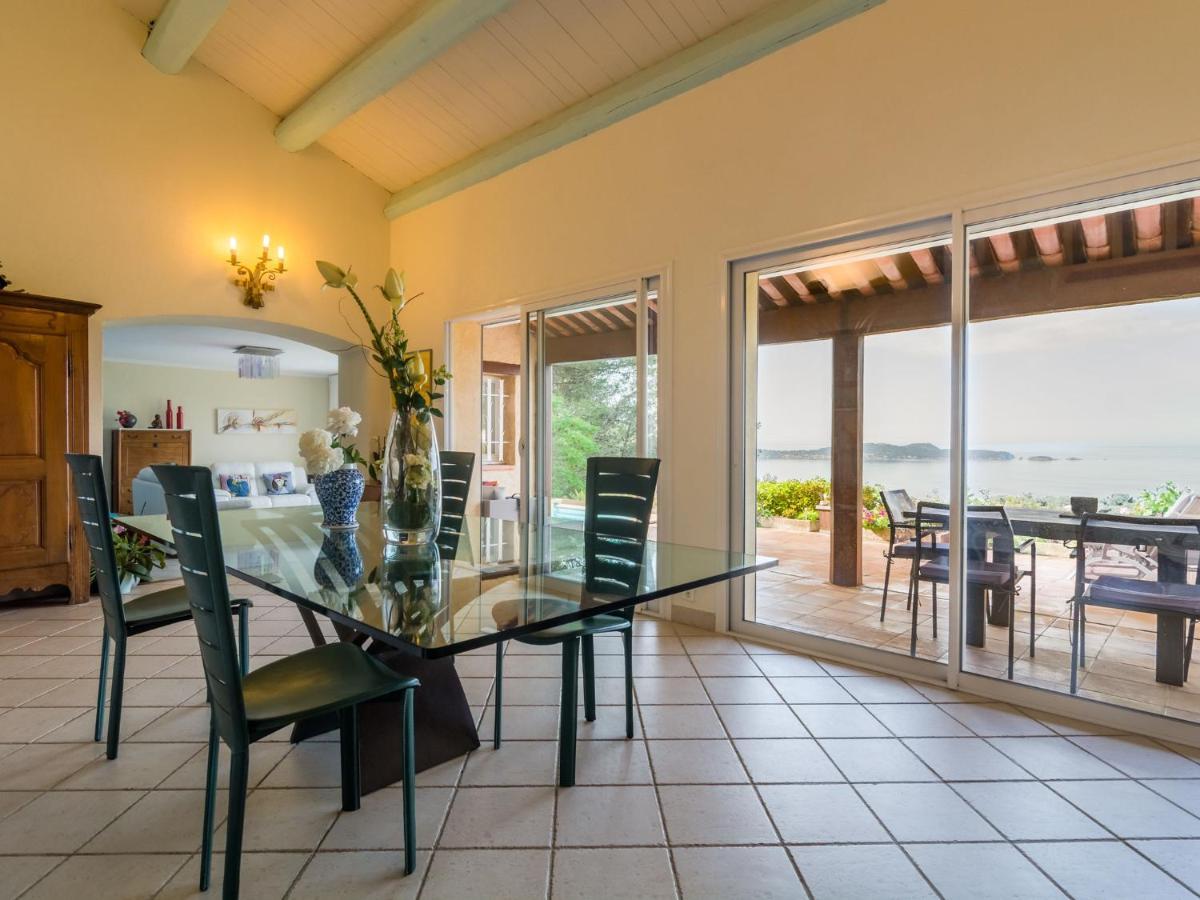 Pretty House With Sea View On The Hy Res Villa อิแยร์ ห้อง รูปภาพ